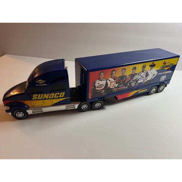 Sunoco 2004 Nascar Race Car Hauler 18 Wheeler | out of box - Picture 1 of 2